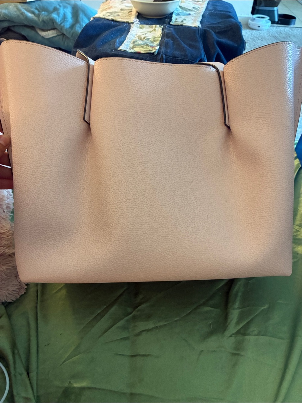 Michael Kors Blush and Gold Professional Work Tote Shoulder Bag - Legally Blonde - Picture 4 of 10